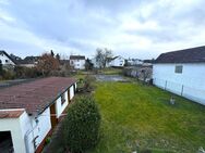 Ober-Mörlen: Zweifamilienhaus mit großem Grundstück- renovierungsbedürftig mit viel Potenzial - Ober-Mörlen