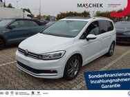 VW Touran, 2.0 TDI Highline Si, Jahr 2022 - Wackersdorf