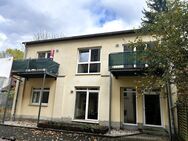 Schöne 2-Raum-Wohnung mit Balkon, EBK und Tageslichtbad in Plauen! Vermietet - Plauen