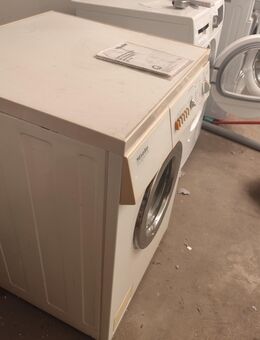 Miele Novotronic W718 Waschmaschine 5 kg 1400 U/min. Läuft gut und hatte noch nie irgendwelche technischen Probleme! - Herne