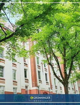 STADTWOHNUNG IM GENERALSVIERTEL/ Liebevoll sanierte 2-Zi.-Altbauwohnung mit Lift im 3. Obergeschoss in ruhiger Lage von HH-Hoheluft-West - Hamburg