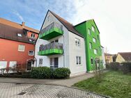 Singles aufgepasst, Dachgeschosswohnung mit Balkon zu vermieten! - Schönebeck (Elbe)