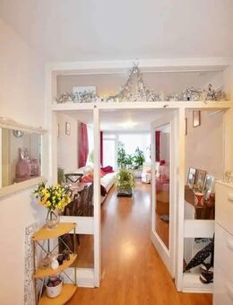 Wohlfühlwohnung mit Loggia - 3 Zimmer auf ca. 80?m² in Leverkusen - Leverkusen