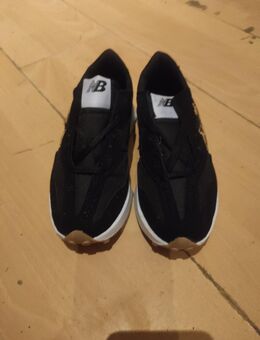 New Balance Sneaker schwarz - Kaiserslautern