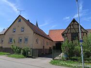 Sanierungsobjekt mit Geschichte: Ehemaliger Bauernhof mit Wohnhaus, großer Scheune & Innenhof - Eppingen