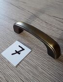 1 Stck. Schubladengriff, Messing, brüniert, 85 mm lang in 32657