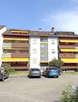 Große 3-Zi.-Wohnung im DG in ruhiger Lage mit guter Verkehrsanbindung - Lörrach