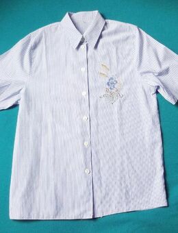 Trachtenbluse / Landhausbluse - Trachten Dirndl Bluse „blau/weiß“ Gr. 38 - Andernach