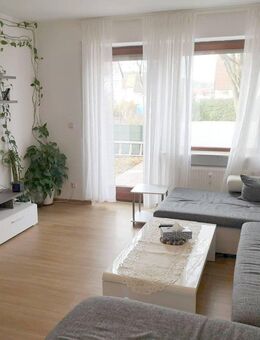 Schöne, helle 4,5 Zi-Wohnung mit großem Balkon und Terrasse in ruhiger Lage von Hemhofen - Hemhofen