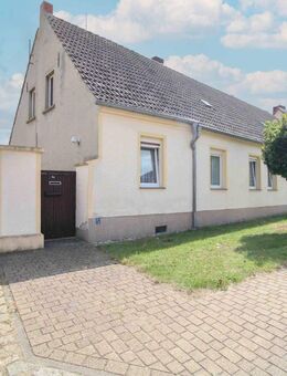 DHH inkl. Nebengelass mit großem Gartengrundstück - Burg (Sachsen-Anhalt)