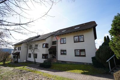 "Perfekte Wohlfühloase in Tuttlingen/Möhringen: 3 1/2-Zimmerwohnung mit sonnigem Balkon und Garage"