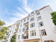 Art Nouveau - Renovierungsbedürftige Wohnung in herrschaftlichem Altbau - Berlin