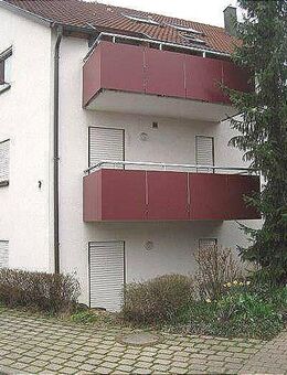 Prima 2-Zimmerwohnung mit Garage in schönem Wohgebiet! - Frickenhausen