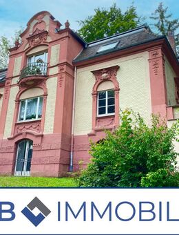 Altbaucharme und Vesteblick - Tolle 2,5-Zimmer-Wohnung in begehrter Wohnlage von Coburg - Coburg