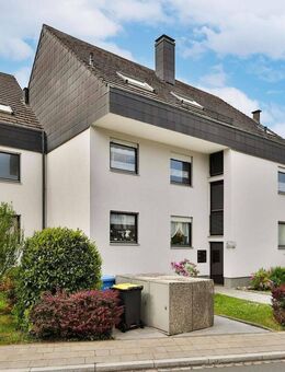 Kapitalanlage! 4 Zimmer-EG-Wohnung in Nürnberg - Herpersdorf mit tollem Garten! - Nürnberg