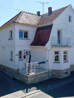 Wunderbares Wohnhaus mit schönem Garten! - Reichenbach-Steegen