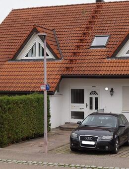 Top gepflegtes 3-Familienhaus mit gehobener Ausstattung. - Westhausen (Baden-Württemberg)