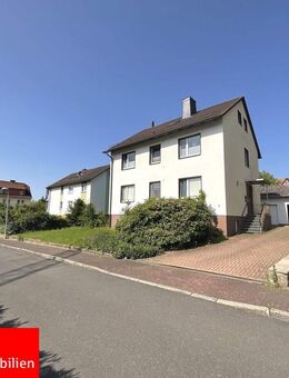 Familienfreundliches Haus mit großem Grundstück - Helsa