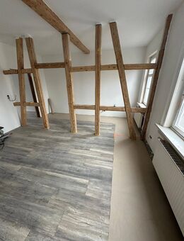 Komplett neu sanierte 3.- Raumwohnung mit Blick in den Stadtpark und Gartennutzung!!! - Ohrdruf