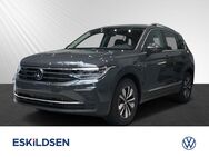 VW Tiguan, 2.0 TDI Life IQ DRIVE, Jahr 2024 - Itzehoe