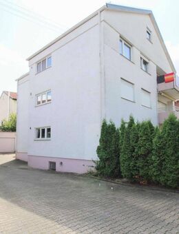 3-Zi.-Terrassenwohnung mit Südgarten, Garage & zentraler Citylage - sofort einziehen oder vermieten - Freiberg (Neckar)