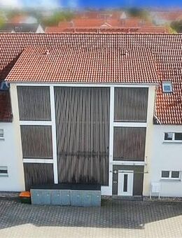 Exklusives Dachgeschoss mit großer Terrasse und 2 x Stellplatz in der TG - Ingolstadt