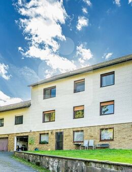 Vier Wohnungen, treue Mieter und Raum für neue Ideen in Eitorf-Stein! - Eitorf