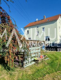 Schickes saniertes Haus mit 170m² Wohnfläche und idylischem 1000m² Traumgrundstück in Königswalde - Werdau