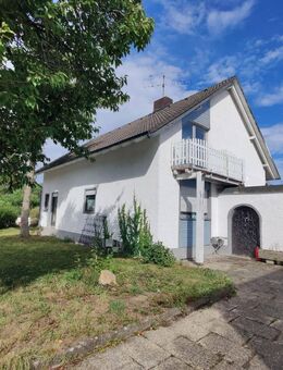 Gepflegtes EFH mit Garage in Hemau - Hemau