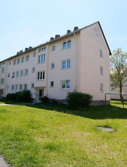 Zur Kapitalanlage: Schöne Wohnanlage mit 5 MFH in Selb - 36 Wohnungen - 3.999 m² Grundstück - Selb