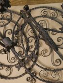 Ein Paar Wandleuchter , Drachenleuchter , Barock , Schmiedeeisen , Höhe 41cm , Breite 31cm , Tiefe 20cm in 02828