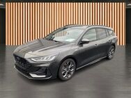 Ford Focus, 1.0 EcoBoost ST-Line Design, Jahr 2023 - Dresden