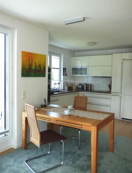 Urbanes Wohnen und doch mitten im Grünen! Raffiniert ausgestattete Maisonette-Wohnung. - Göttingen