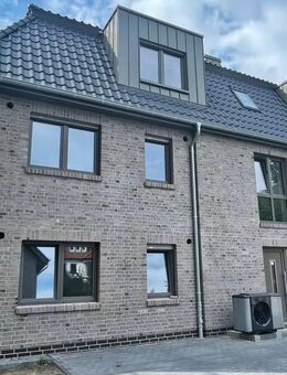 Ihr neues Zuhause mit hochwertiger Ausstattung!Charmante Erdgeschosswohnung in Oldenburg - Oldenburg