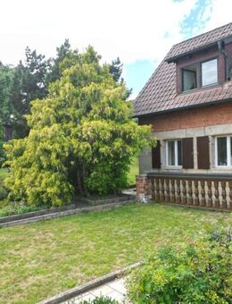Charmantes Einfamilienhaus mit Garten, Scheune in beliebter Lage! Sofort frei! - Heinersreuth