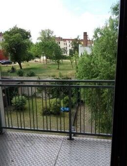 Ansprechende, kleine Wohnung mit Balkon und Gartenmitbenutzung im Zentrum, STP möglich - Görlitz