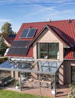FAMILIENTRAUM am PULS der ZEIT! Energieklasse A - PV-Anlage + Speicher - Quasi Neubau - einziehen & genießen! - Varel