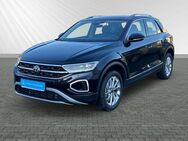 VW T-Roc, 1.5 TSI Style, Jahr 2023 - Osann-Monzel