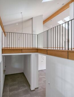 Exklusive 4-Zimmer-Maisonettewohnung mit Loggia, Balkon & Galerie - Reit (Winkl)