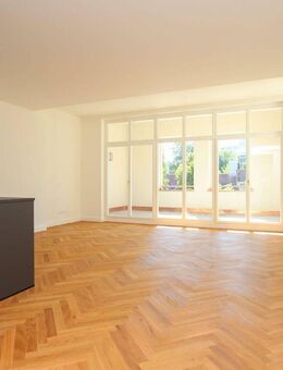 Großzügige 4-Zimmer-Wohnung mit großer Loggia - Haar