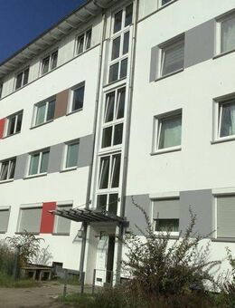 Zuhause fühlen: tolle 2,5 Zimmer-Wohnung mit hohen Decken im 4. OG - Bremen