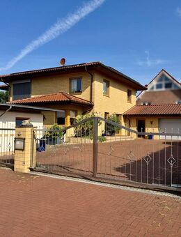 Traumhafte Aussicht, stilvoller Komfort - Familienanwesen mit Wellness & Grünoase - Minden (Nordrhein-Westfalen)
