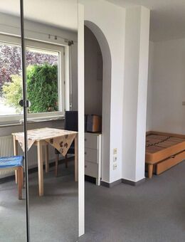 Hell und ruhig, 1-Zim.-Gartenwohnung, TG, möbliert, frei - Stuttgart