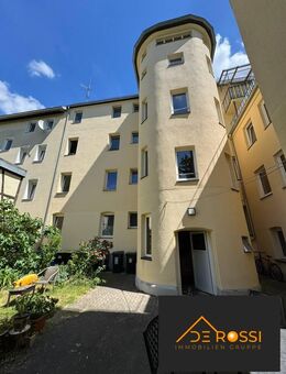 FRISCH SANIERT MIT GRÜNEM AUSBLICK 4-ZIMMERWOHNUNG - Nürnberg