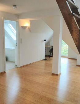 Stilvolles Appartement mit Galerie und Balkon - Nürnberg