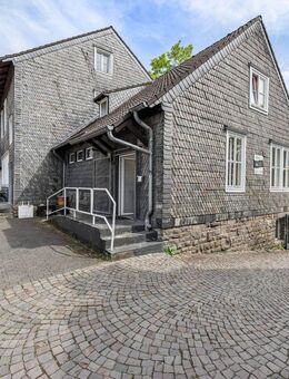 2 Häuser - 1 Grundstück - unzählige Möglichkeiten im Zentrum von Wiehl - Wiehl