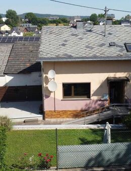 Einfamilienhaus in ruhiger Ortslage von Hetzerath - Hetzerath