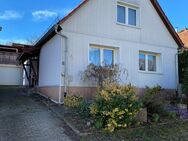 Einfamilienhaus mit Garten, Garage und Stadel in Röckingen - Röckingen