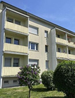 Ländliches Flair erleben - 2-RW mit Balkon in Althirschstein - Hirschstein