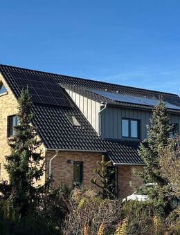 Erstbezug! Energieeffiziente, familienfreundliche Doppelhaushälfte in guter, zentraler Lage - Adendorf